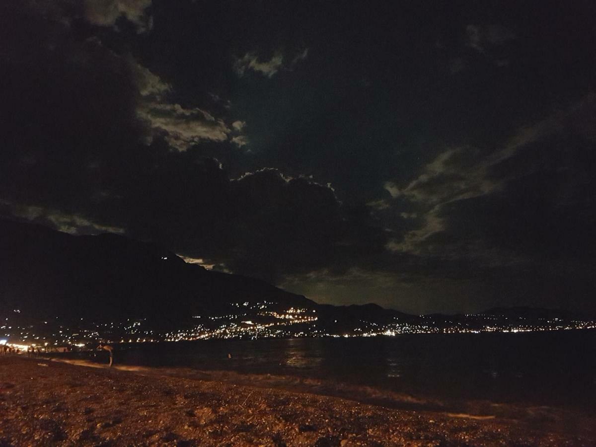 Apartment By The Beach Kalamata Luaran gambar